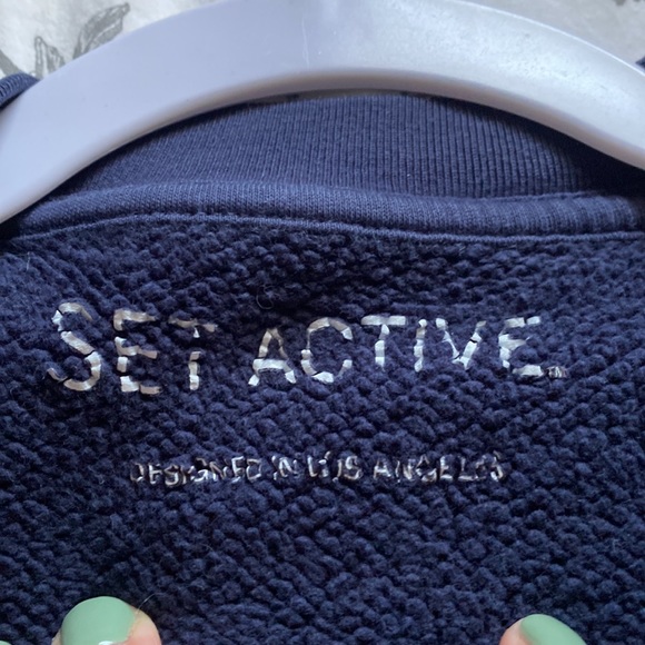 SET ACTIVE Crewneck Sweatshirt - Picture 2 of 4